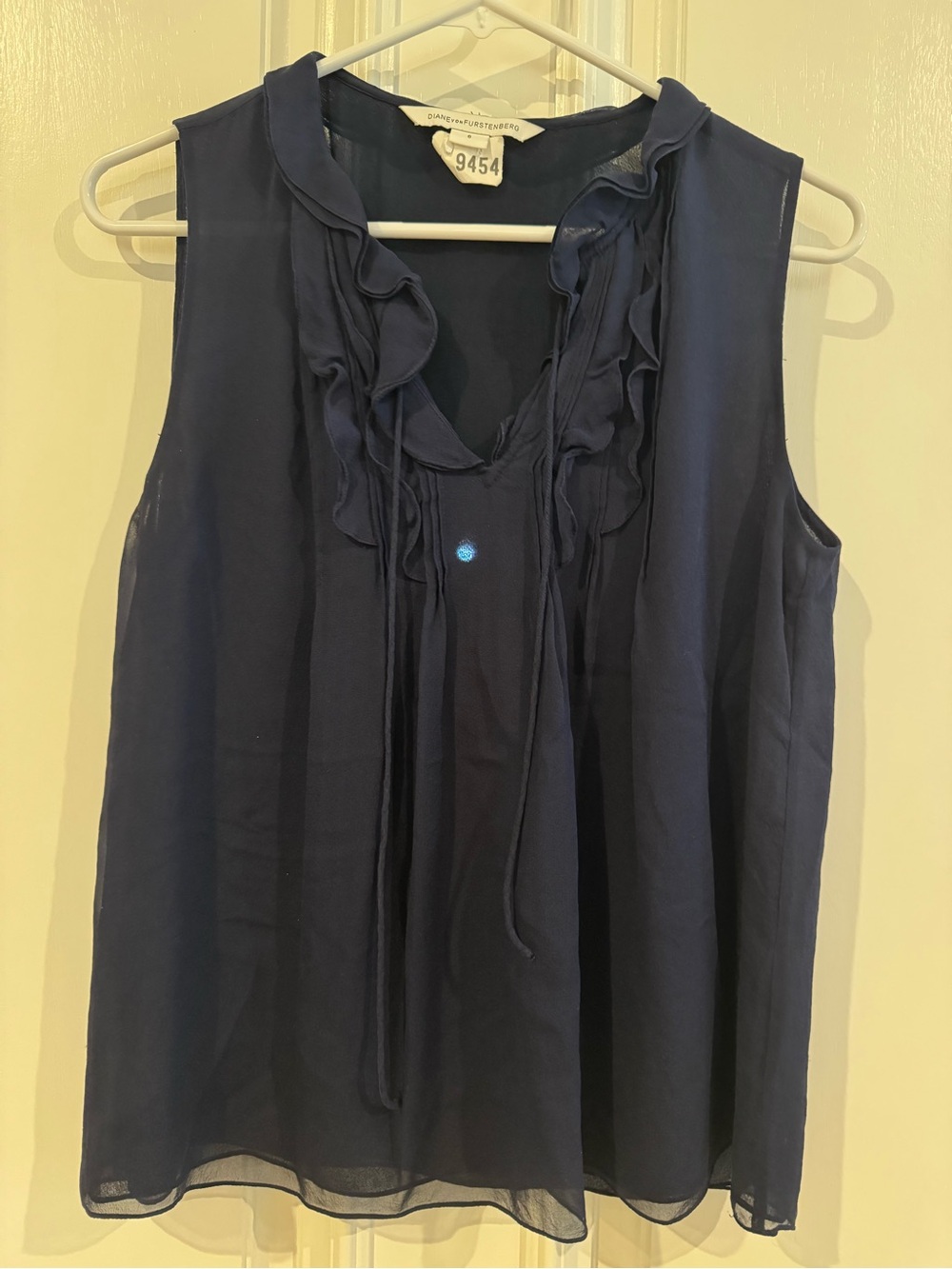Diane Von Furstenberg Silk Navy Ruffled Tie-Front Sleeveless Blouse